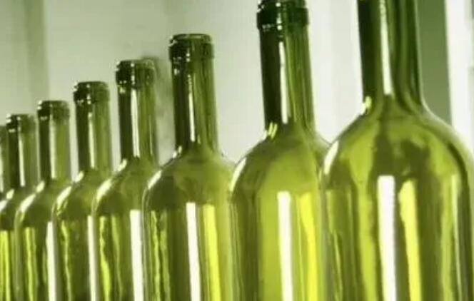 没生意！澳洲华人持股葡萄酒装瓶厂破产 