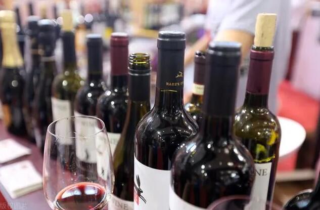 距离春节不到一个月，葡萄酒消费迎来旺季