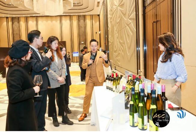ASC精品酒业与九界名庄建立合作关系，业务全覆盖广西葡萄酒市场