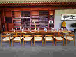 宁夏贺兰山葡萄酒主题游全产业链发展正在悄然兴起