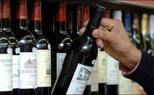 进口葡萄酒冲击中国市场，国产葡萄酒应该如何发展？