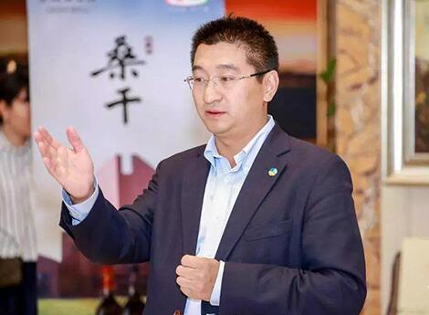 李士祎调离中粮名庄荟，他是“失宠”了吗？
