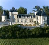 酒庄简介：大河酒庄 Chateau de la Riviere