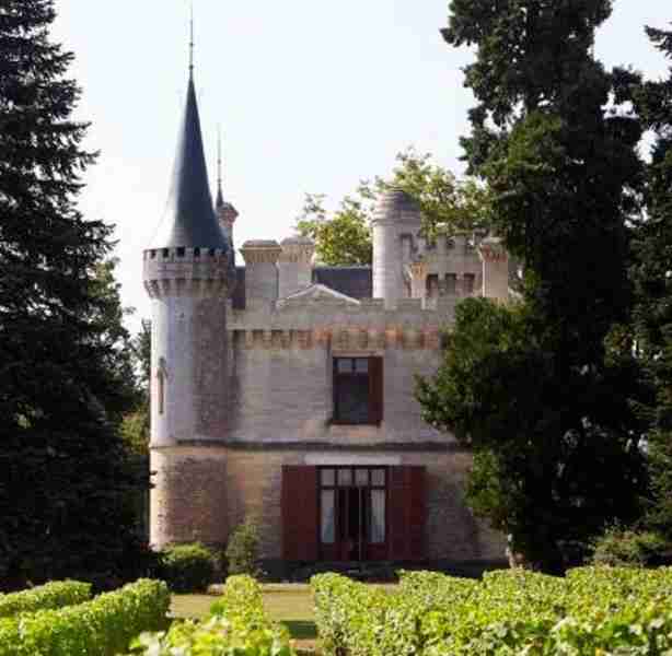 酒庄资料：玲阁堡酒庄 Chateau de Ricaud