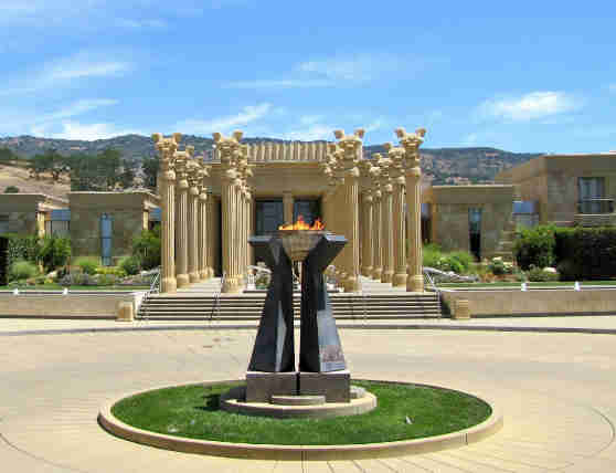 酒庄资料：代尔西酒庄 Darioush Winery