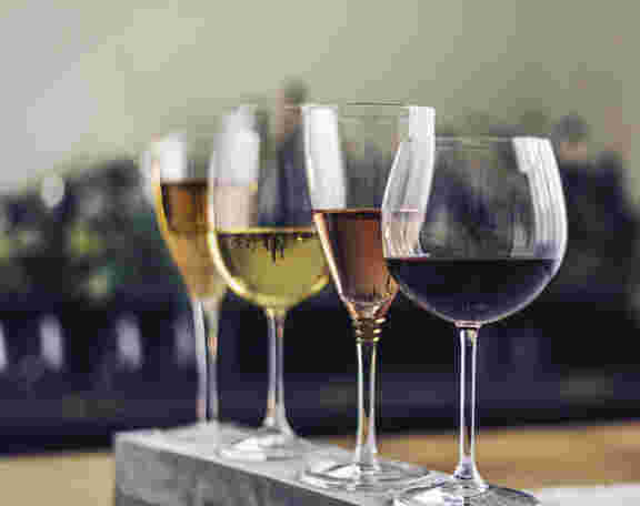 法国酒商采用科技手段释放葡萄酒风味