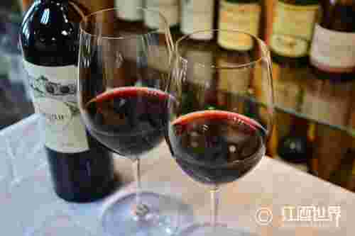 如何解读法国葡萄酒酒标上的“eleve en futs”？