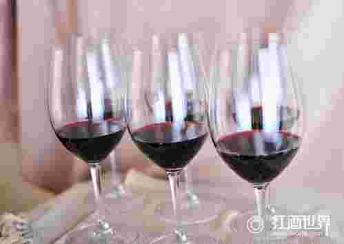 中国市场对波尔多葡萄酒的需求剧减