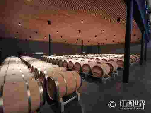 红酒世界独家访谈：经典重现！宝马庄园2010年份再出发