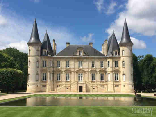 同为酒庄，为何波尔多称“Chateau”，而勃艮第叫“Domaine”？