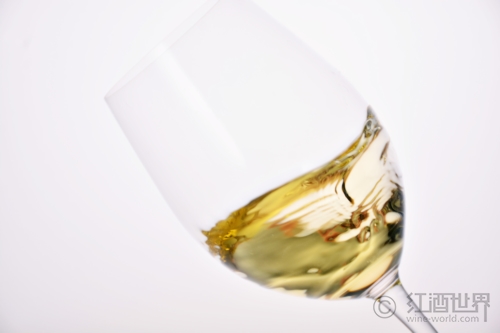 为什么葡萄酒的酒精度有高有低？