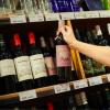 3月份英国酒精饮料零售额激增31%