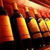 受到进口葡萄酒冲击，国内葡萄酒行业业绩低迷