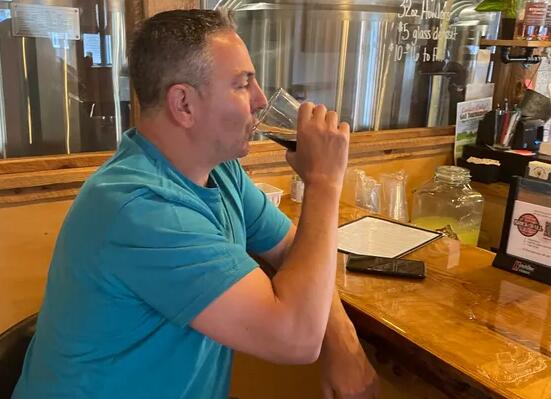 州啤酒税正在下降 康涅狄格州东部的啤酒厂反应不一