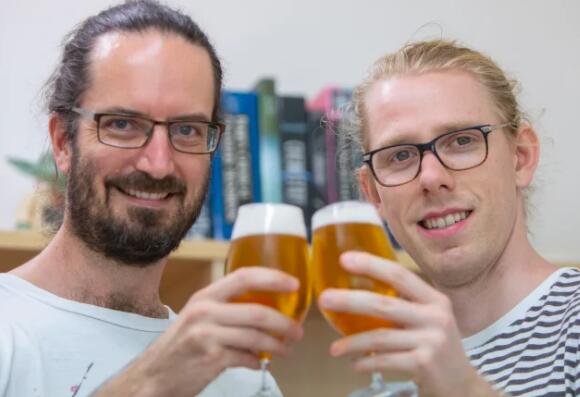 科学家证实精酿啤酒的独特分子构成