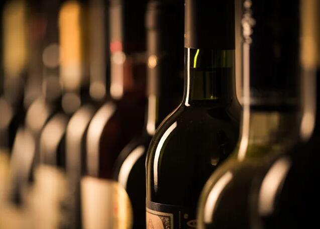 专家称全球销售的葡萄酒中有很大一部分是假的