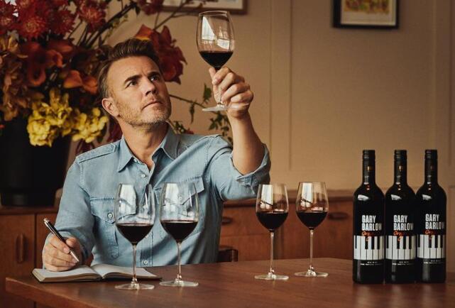 加里·巴洛刚刚宣布了他的新有机葡萄酒品牌 瓶装售价仅为8英镑