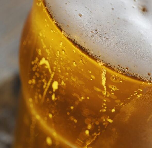 自当前局势限制开始以来英国浪费了8700万品脱啤酒