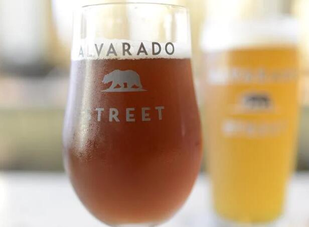 阿尔瓦拉多街关闭啤酒酿造业务转而制造酒柜