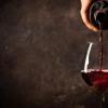 对“防通胀资产”的需求使优质葡萄酒交易收入增长近 40%